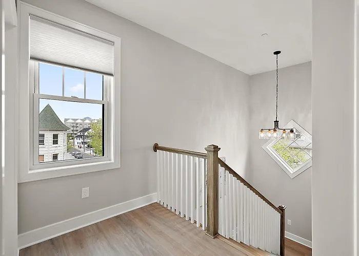 True Luxury Vacationing In Downtown Ocean City! * Ocean City