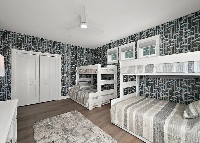 True Luxury Vacationing In Downtown Ocean City! Ocean City