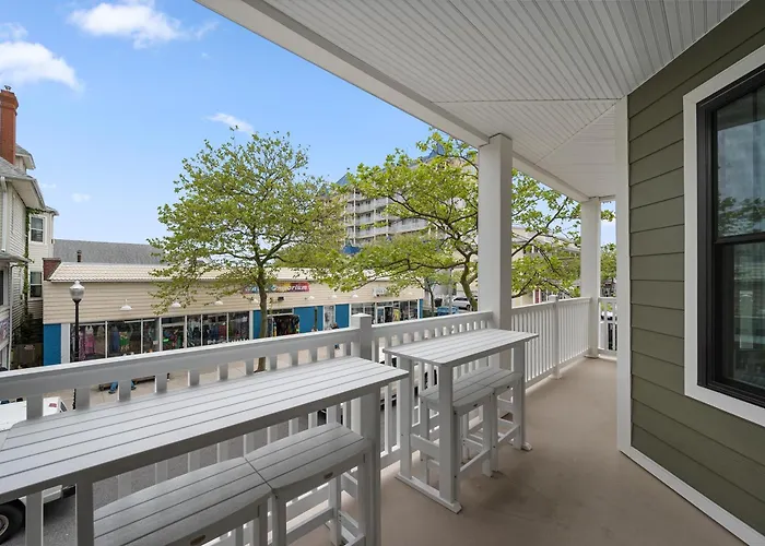 True Luxury Vacationing In Downtown Ocean City! Сasa de vacaciones Ocean City